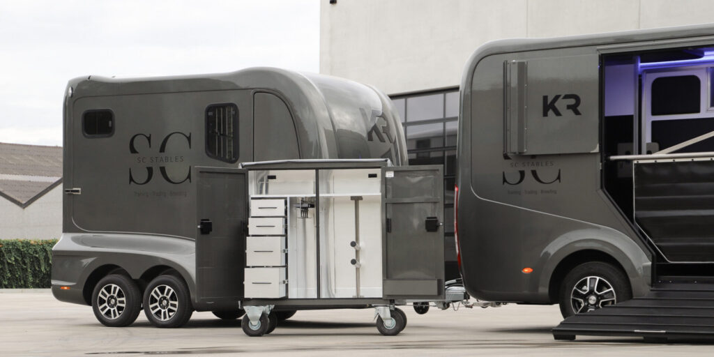 Krismar 2-horse horsebox with matching trailer and tack box in grey, designed for SC Stables